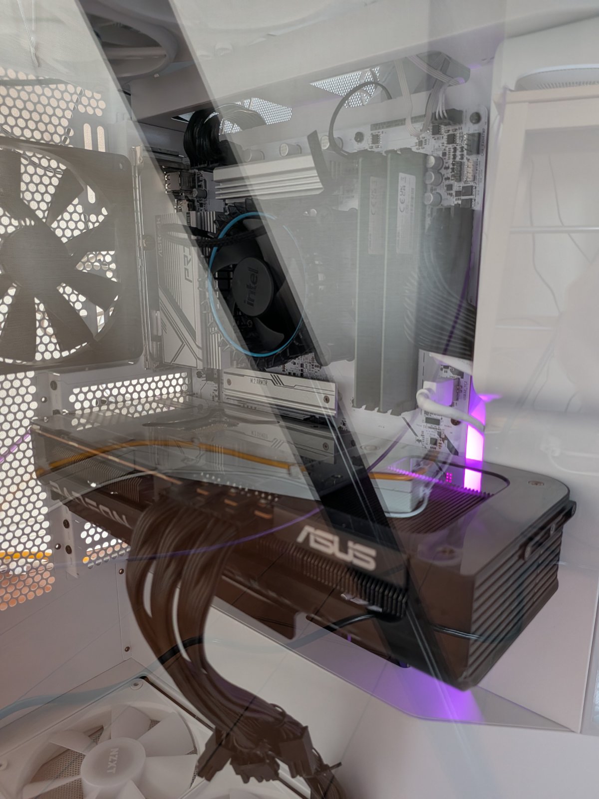 自作デスクトップPC — プラガブルSSDでWindows/Linuxデュアルブート